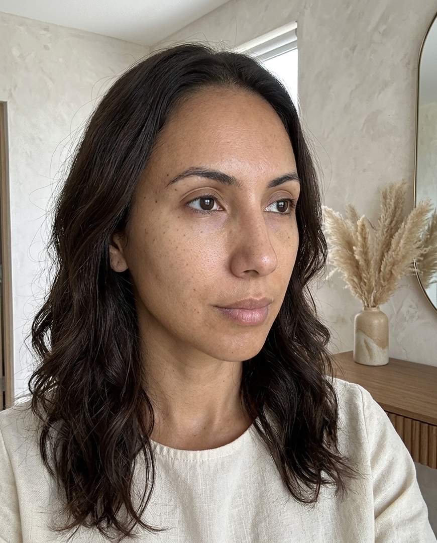 Dado Sens Hypersensitive Make-Up Almond – voor-foto review Fatima