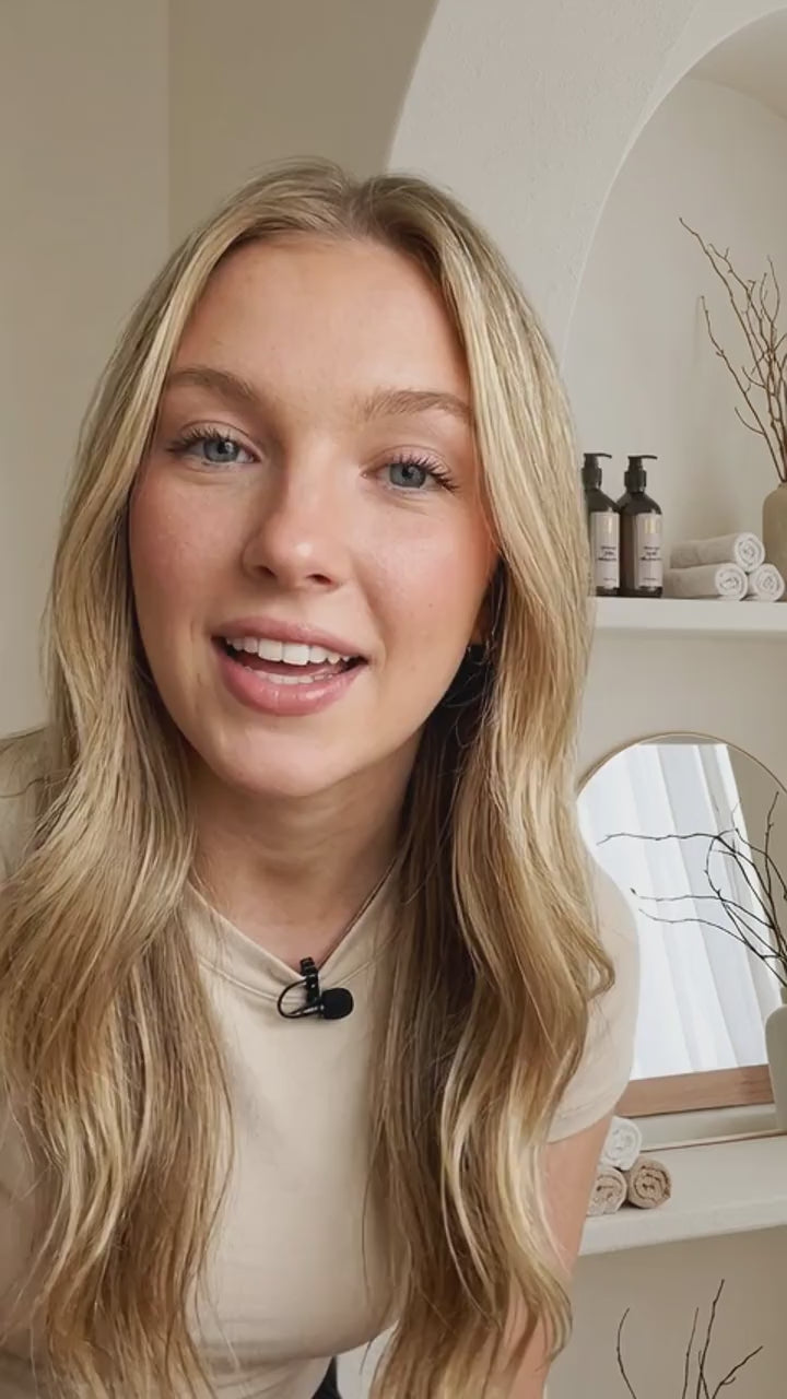 Laad video: Sensueel zijdezacht bodyserum 100ml