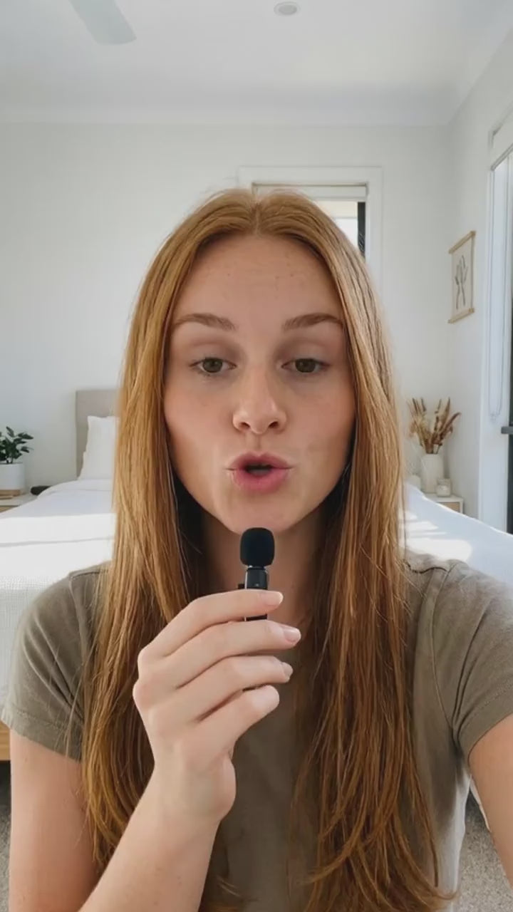 Laad video: Liquid Hydrating Foundation Biscotti – Mineralissima